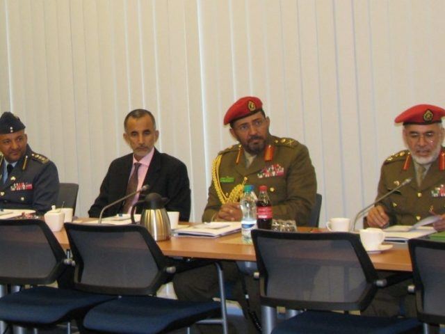 https://pcosa.com.pl/wp-content/uploads/2018/07/Oman-640x480.jpg